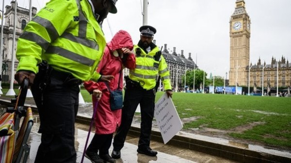 lgu-sep-img0.jpg